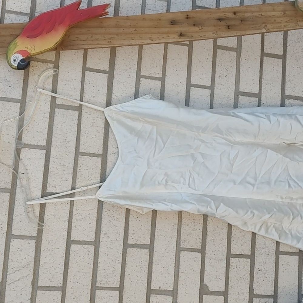White Slip - Picture 5 of 9